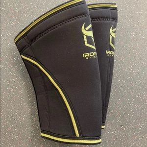 Iron bull knee sleeves